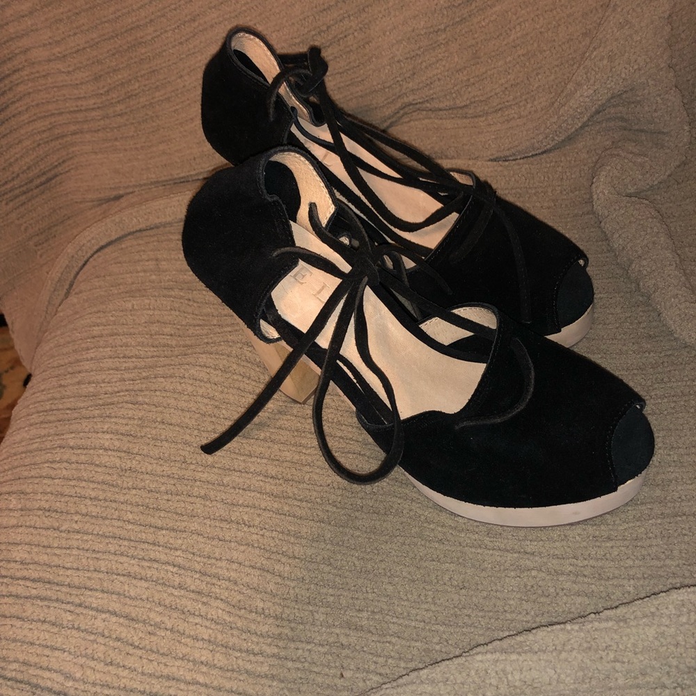 FIEL leather heels